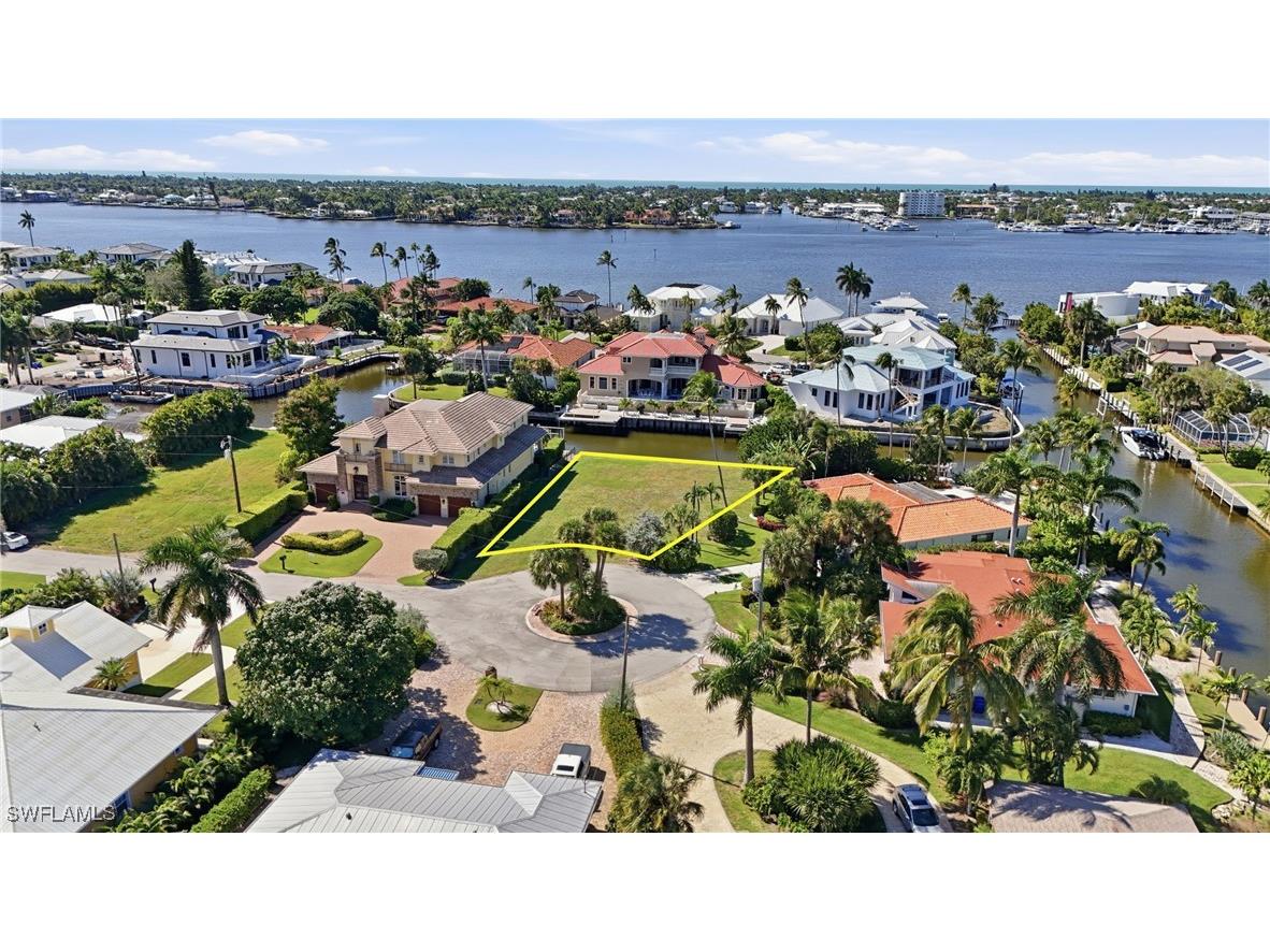 1510 Mullet Lane Naples FL 34102 225077421 image2