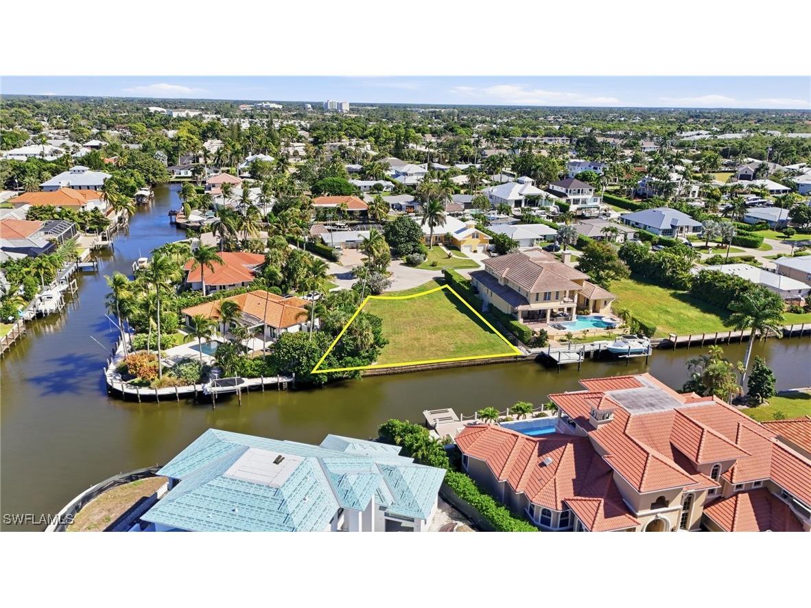 1510 Mullet Lane Naples FL 34102 225077421 image7