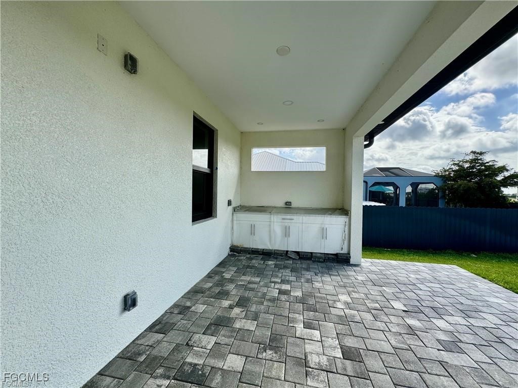 1510 NW 31st Place Cape Coral FL 33993 2026001092 image8