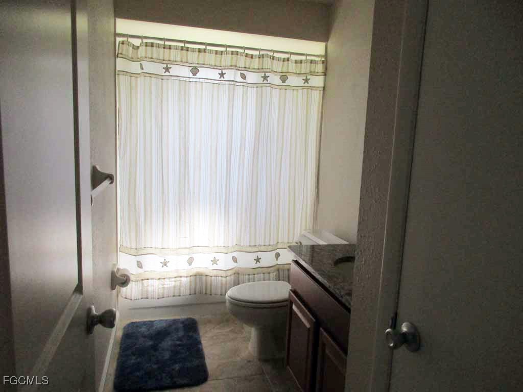 1510 SE 11th Place Cape Coral FL 33990 2025001750 image16