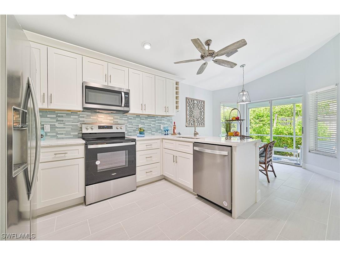 15104 Palm Isle Drive Fort Myers FL 33919 223063386 image1