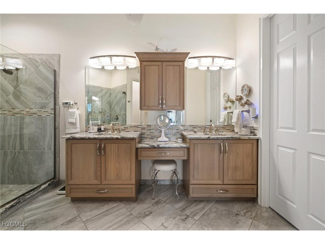 15106 Ports Of Iona Drive Fort Myers FL 33908 2025020668 image14