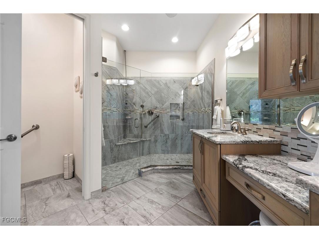 15106 Ports Of Iona Drive Fort Myers FL 33908 2025020668 image16