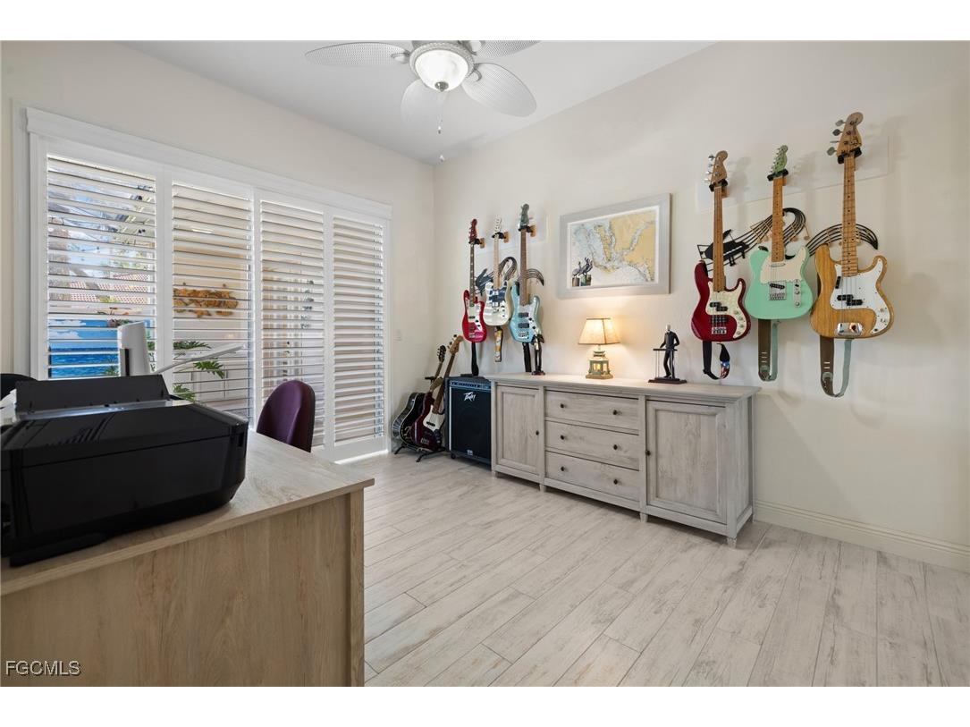 15106 Ports Of Iona Drive Fort Myers FL 33908 2025020668 image27