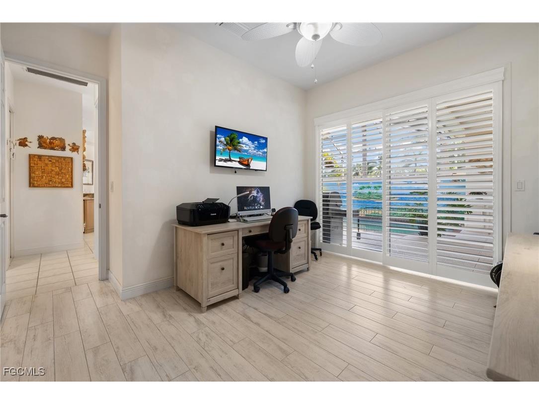 15106 Ports Of Iona Drive Fort Myers FL 33908 2025020668 image29