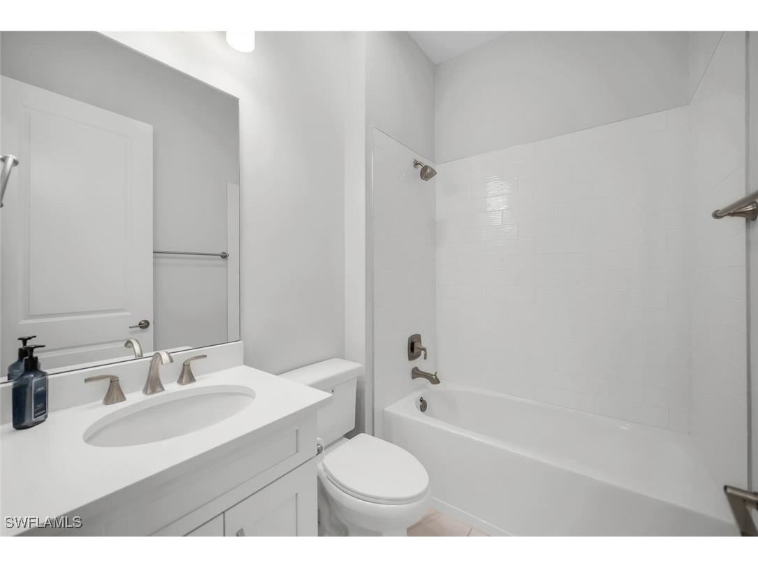 15107 Pescara Street Naples FL 34114 225071577 image10