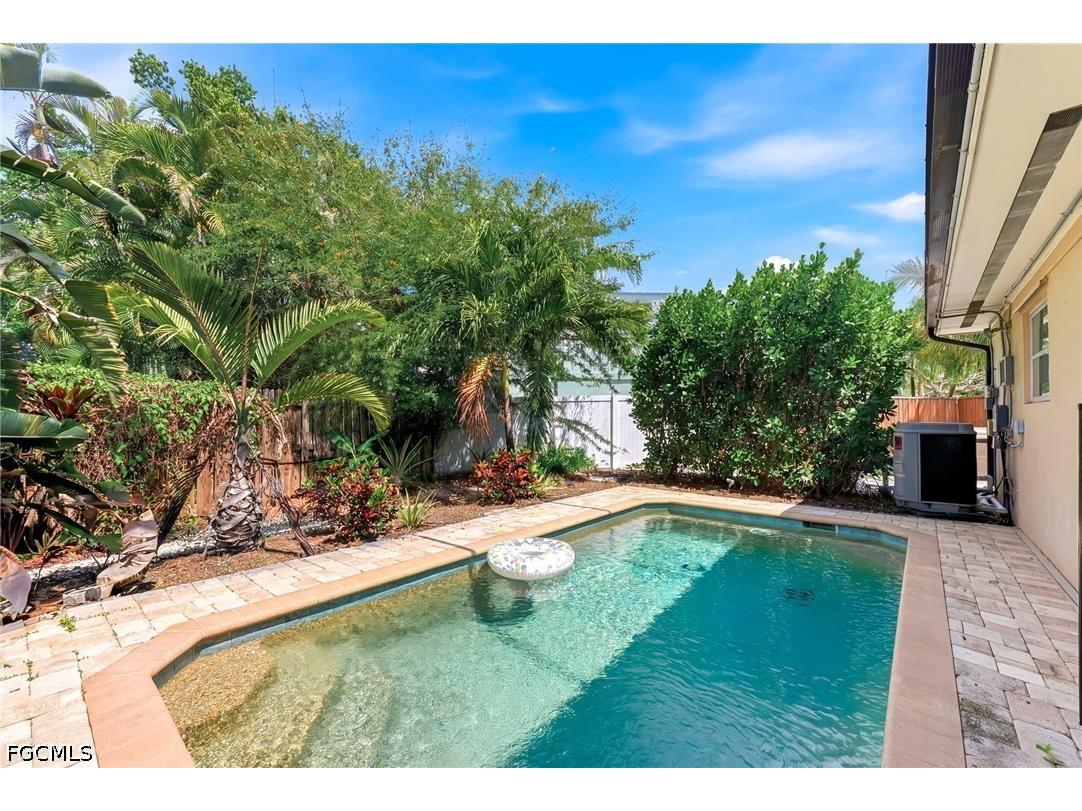 1511 Alcazar Avenue Fort Myers FL 33901 2026015073 image34