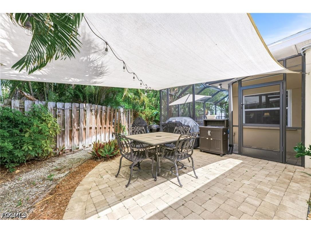 1511 Alcazar Avenue Fort Myers FL 33901 2026015073 image38
