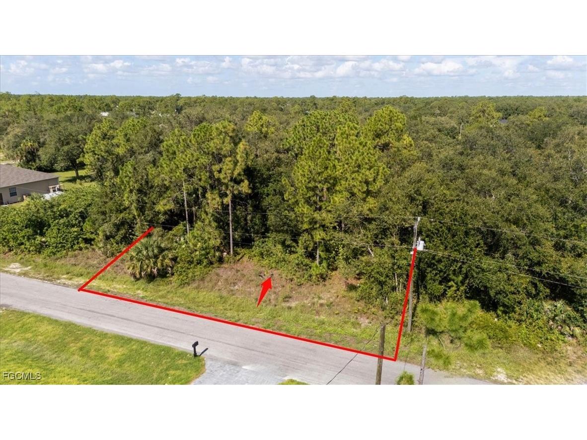 1511 Calvin Avenue Lehigh Acres FL 33972 2025004065 image2