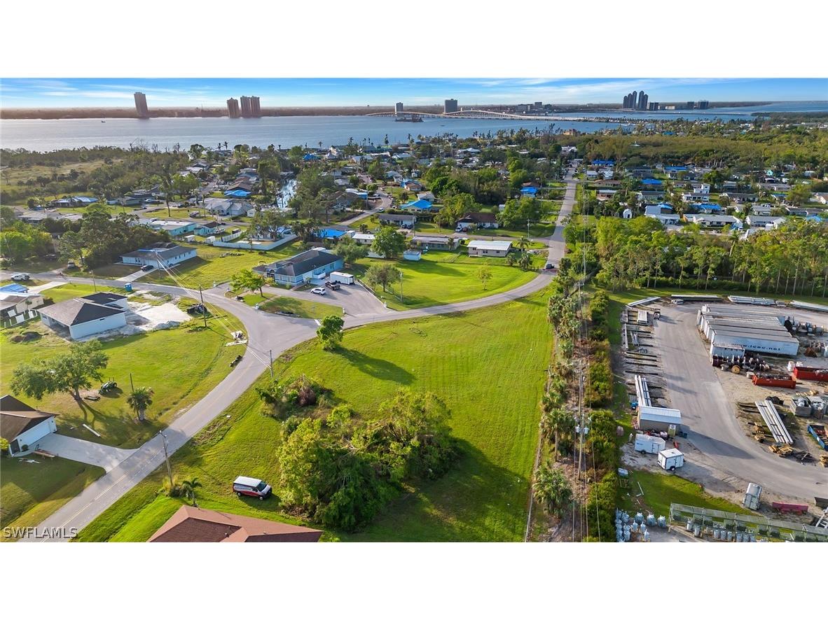 1511 Evalena Lane North Fort Myers FL 33917 222079114 image1