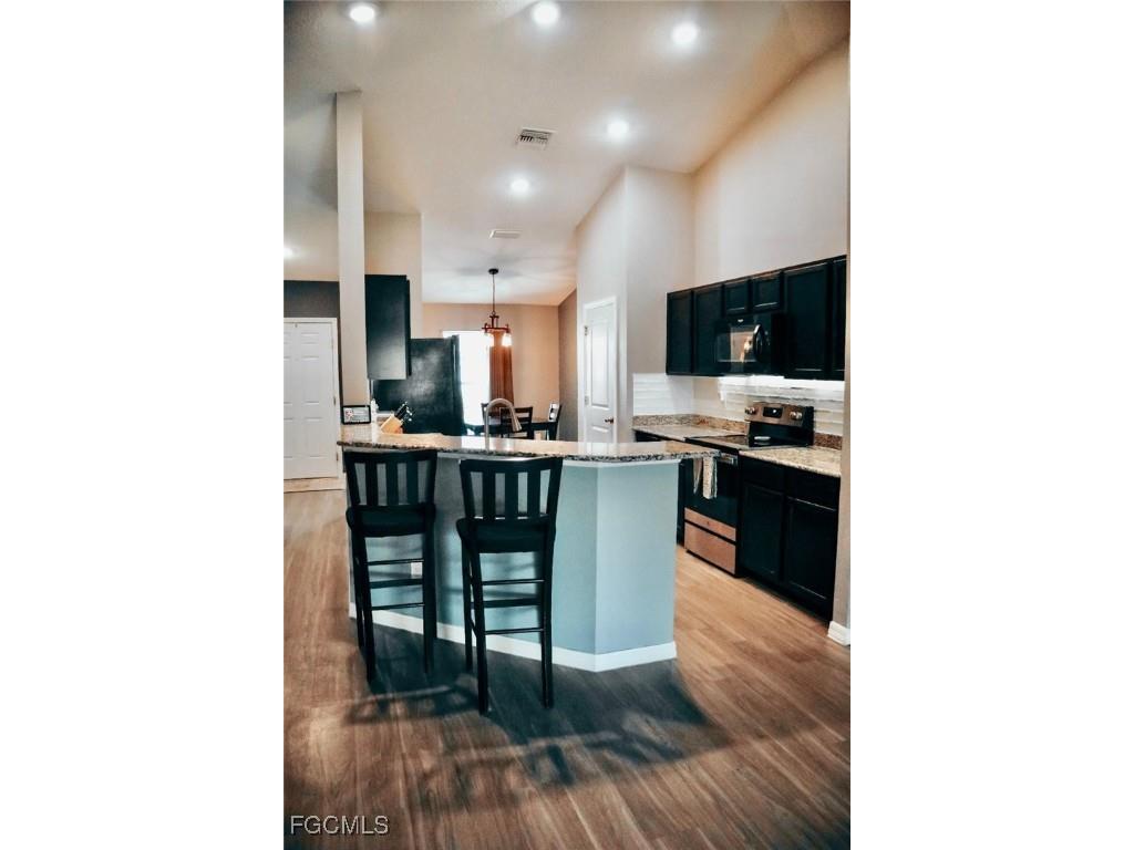 1511 NE 13th Street Cape Coral FL 33909 2025007268 image17