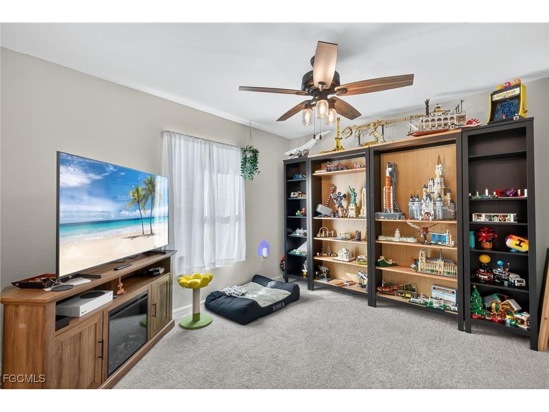 1511 NE 13th Terrace Cape Coral FL 33909 2025020173 image5