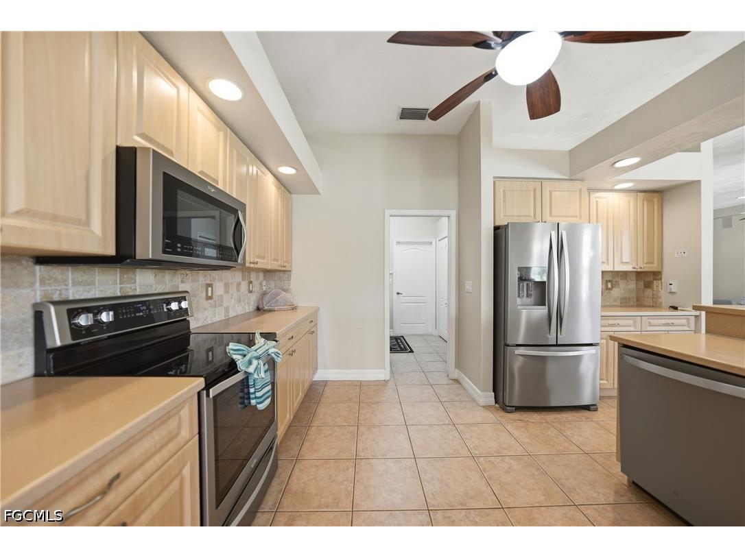 1511 NW 29th Place Cape Coral FL 33993 2026017151 image10