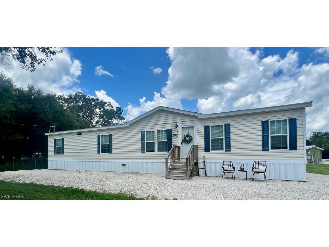 1511 Palomino Drive Moore Haven FL 33471 223042609 image1