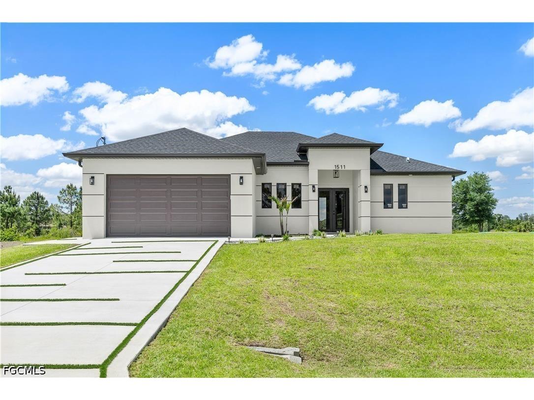 1511 Roosevelt Avenue Lehigh Acres FL 33972 2026018162 image2