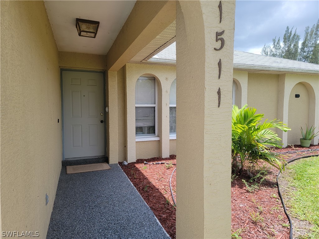 1511 SE 1st Place Cape Coral FL 33990 222058182 image1