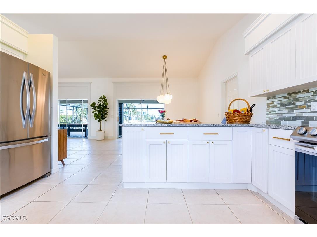 1511 SW 4th Place Cape Coral FL 33991 2025011425 image15