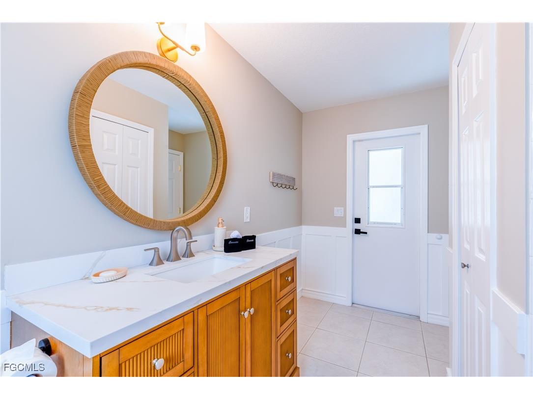 1511 SW 4th Place Cape Coral FL 33991 2025011425 image28