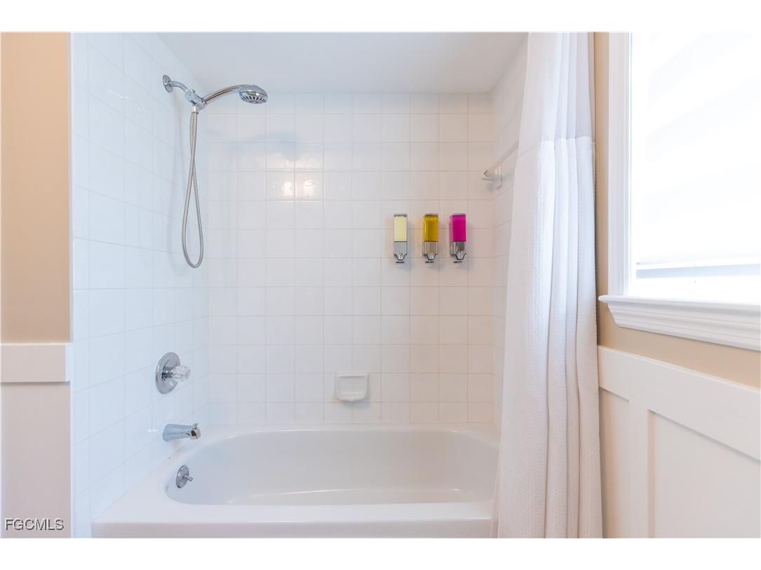 1511 SW 4th Place Cape Coral FL 33991 2025011425 image29