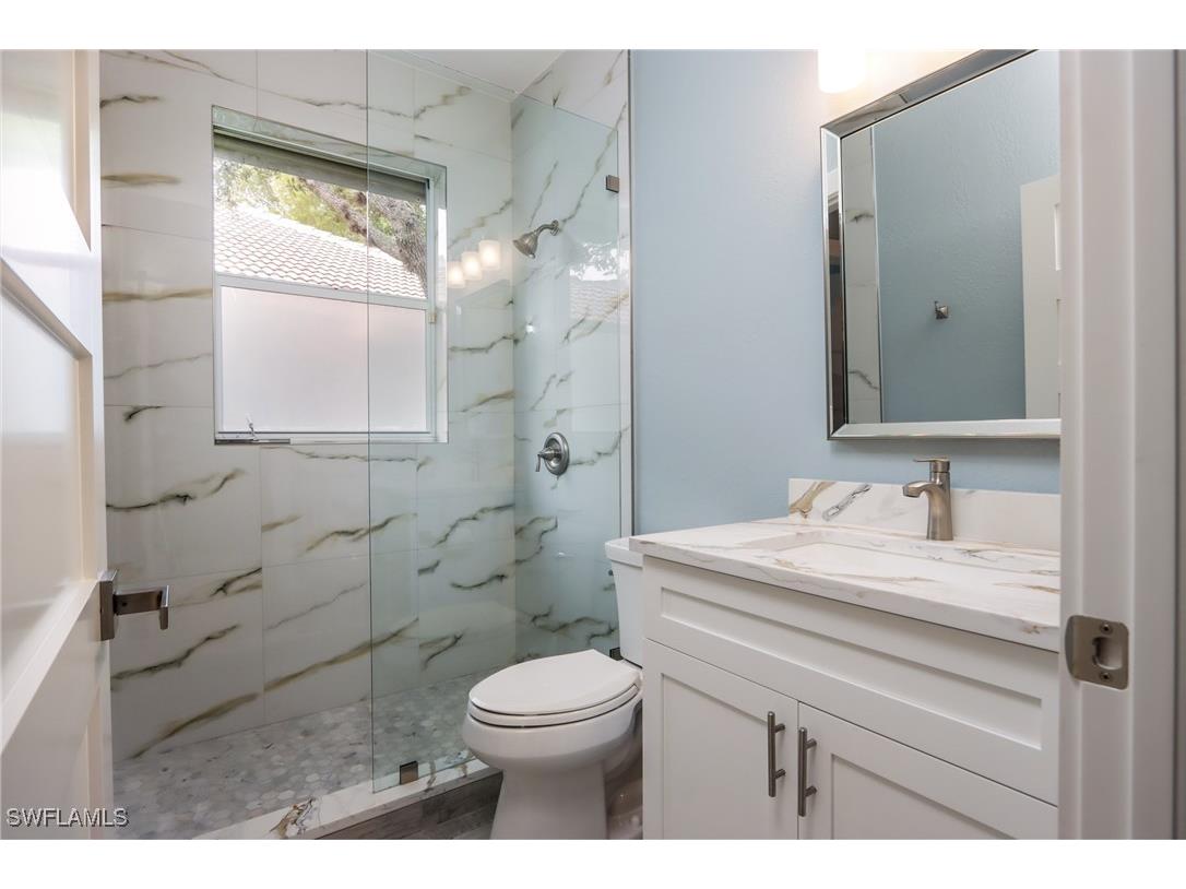 1511 Whispering Oaks Circle Naples FL 34110 225078407 image18