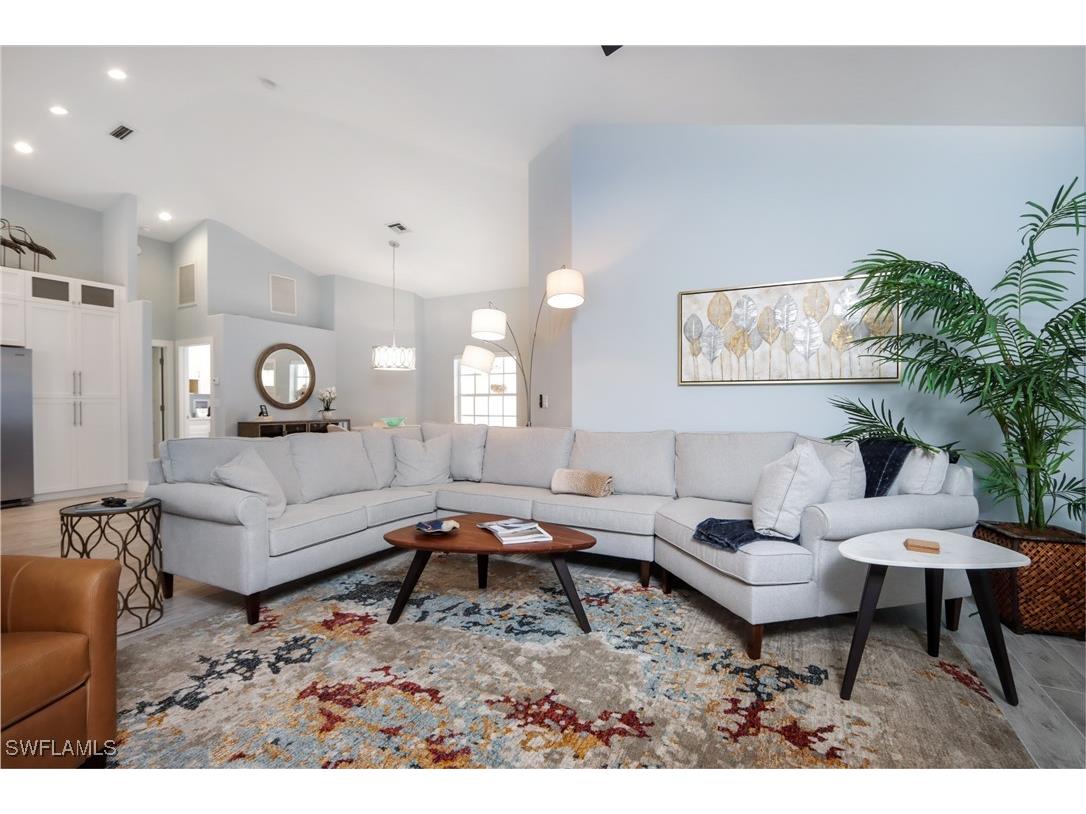 1511 Whispering Oaks Circle Naples FL 34110 225078407 image8