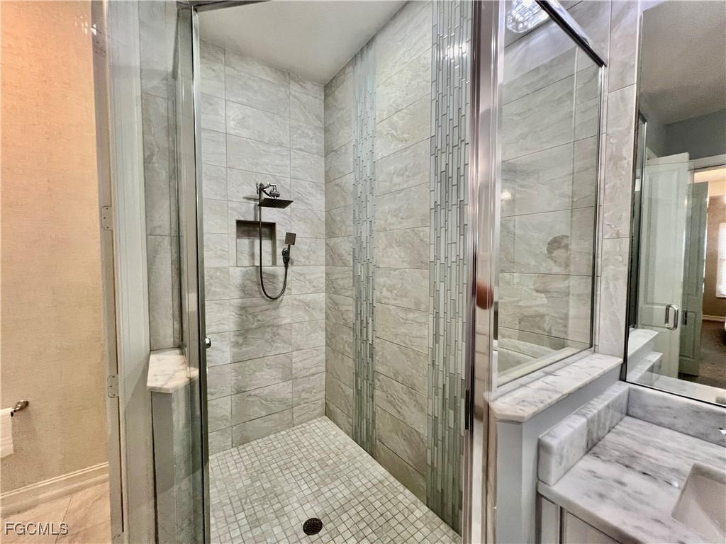 15111 Cortona Way Fort Myers FL 33908 2025013583 image17