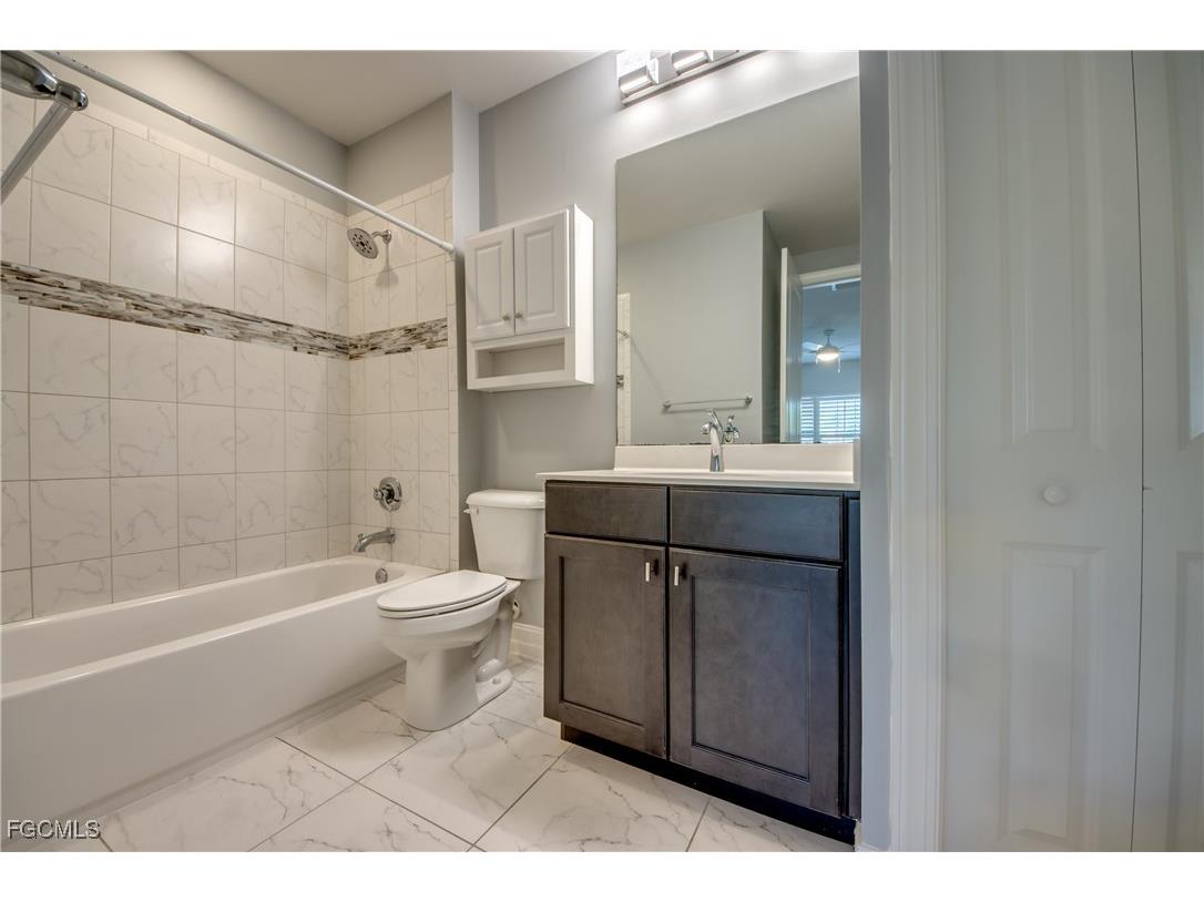 15111 Cortona Way Fort Myers FL 33908 2026002074 image27