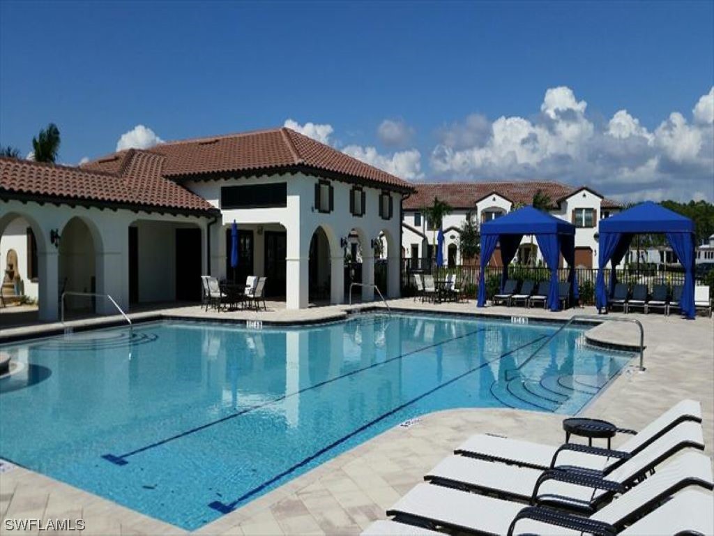 15118 Palmer Lake Circle #204 Naples FL 34109 223055637 image1