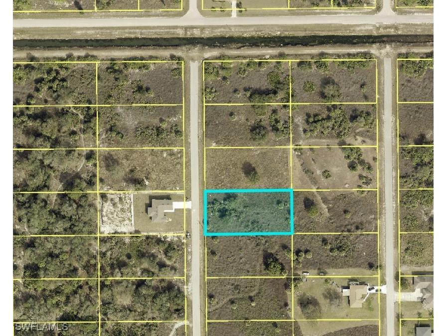 1512 Leroy Avenue Lehigh Acres FL 33972 224077568 image1