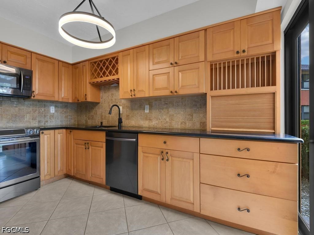1512 Mainsail Drive #10 Naples FL 34114 2026019175 image6