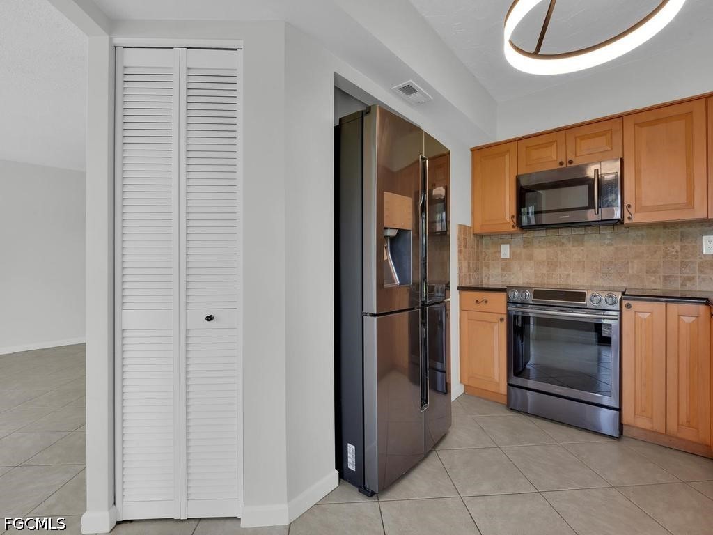 1512 Mainsail Drive #10 Naples FL 34114 2026019175 image8