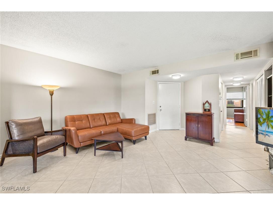 1512 Mainsail Drive #10 Naples FL 34114 225050679 image8