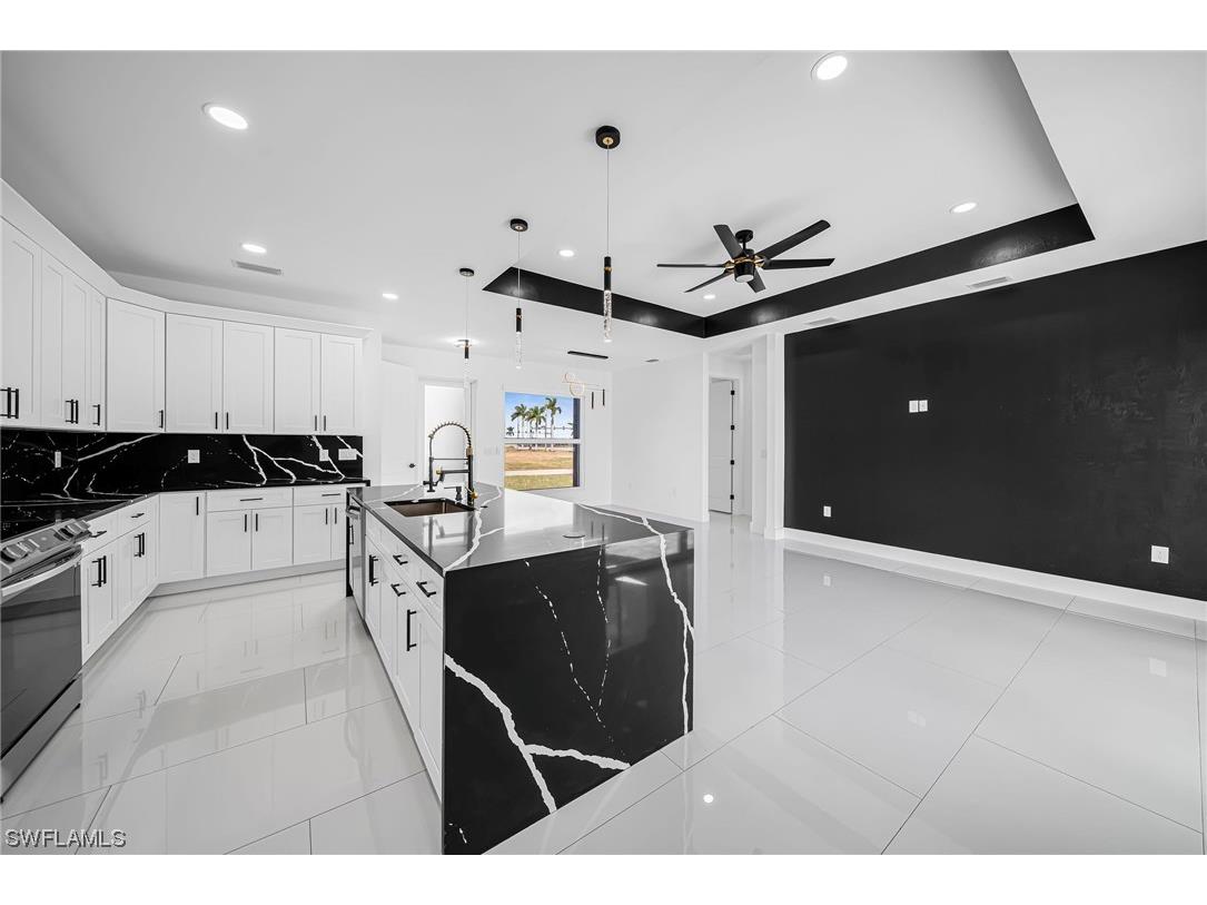 1512 NE 15th Lane Cape Coral FL 33909 223083808 image1