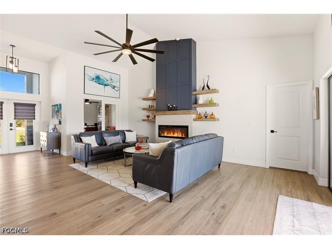 1512 NE 33rd Street Cape Coral FL 33909 2026016931 image5