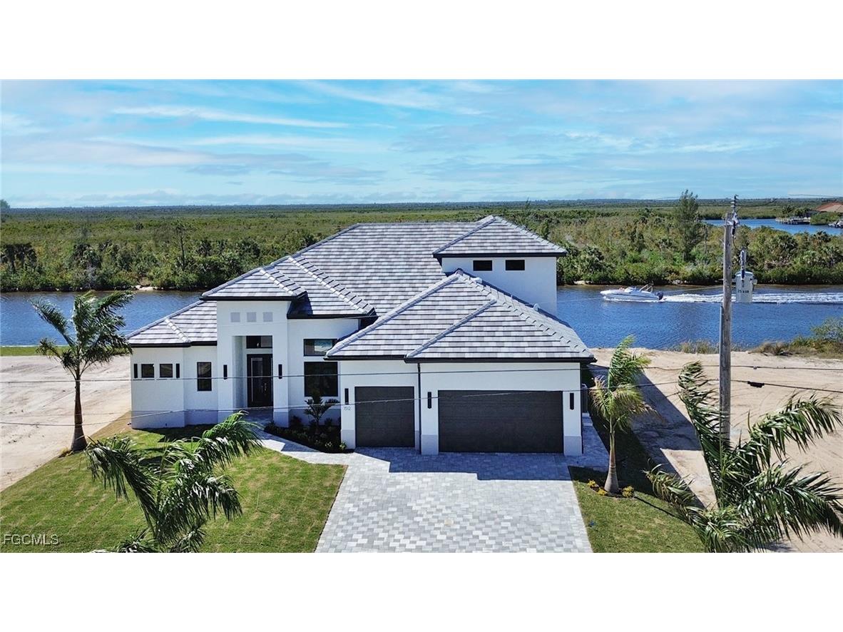 1512 NW 42nd Avenue Cape Coral FL 33993 2025003382 image2