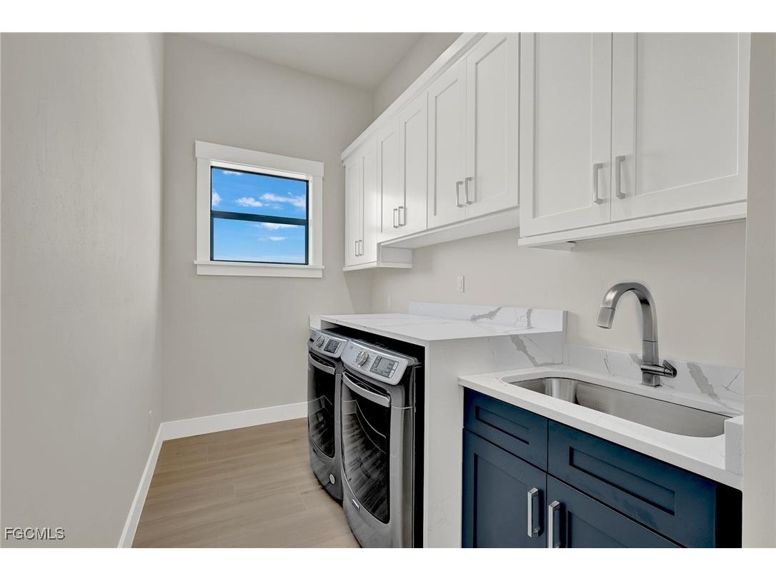 1512 NW 42nd Avenue Cape Coral FL 33993 2025003382 image20