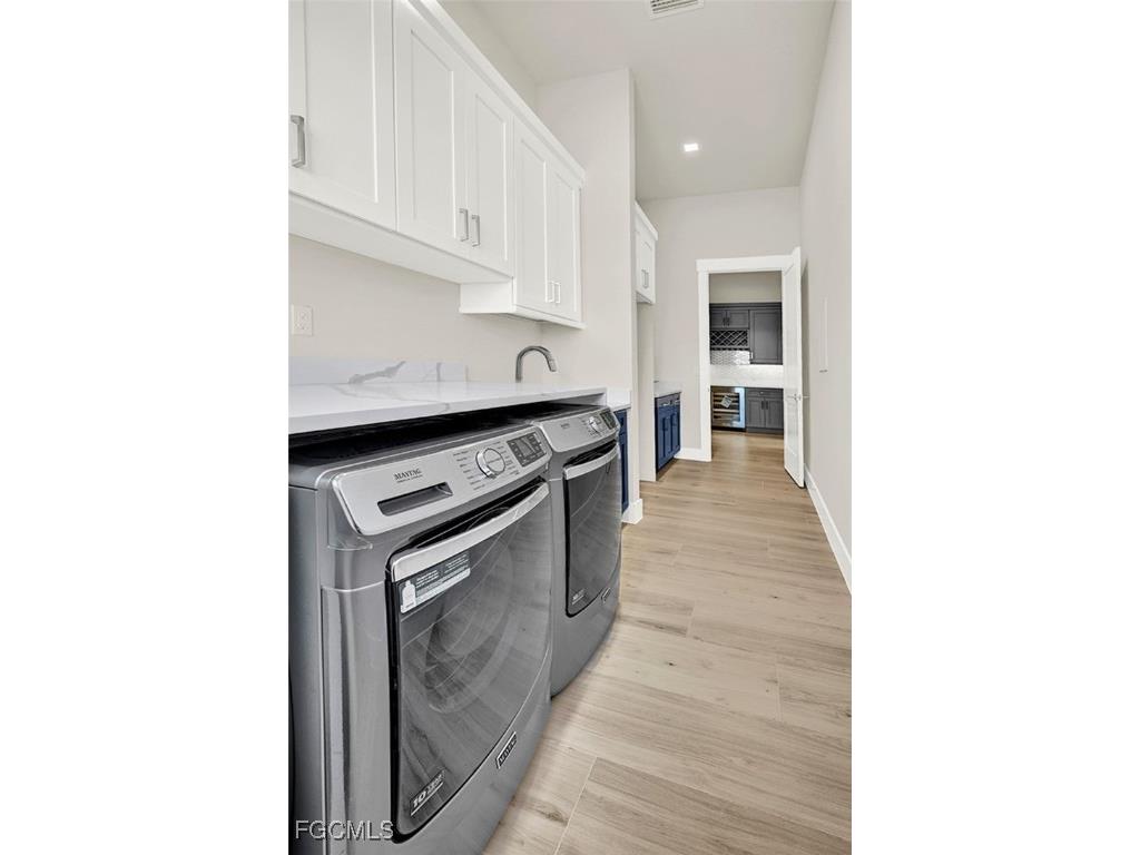 1512 NW 42nd Avenue Cape Coral FL 33993 2025003382 image21