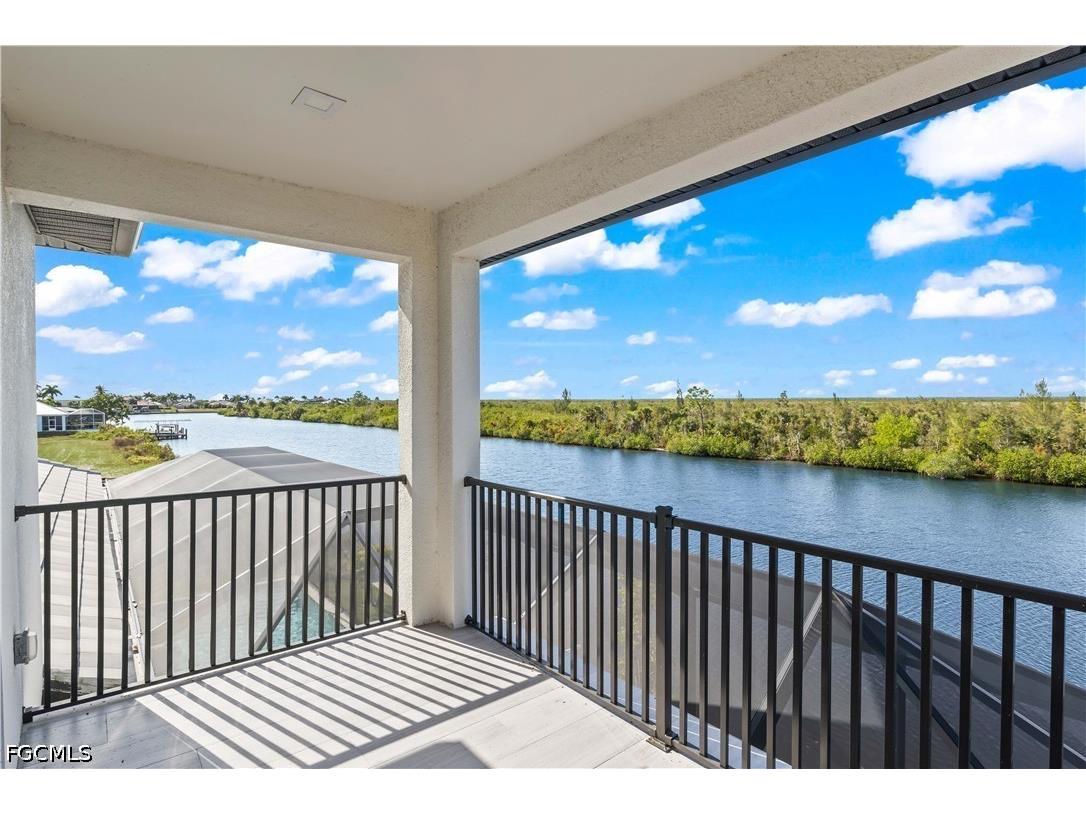 1512 NW 42nd Avenue Cape Coral FL 33993 2026020736 image41