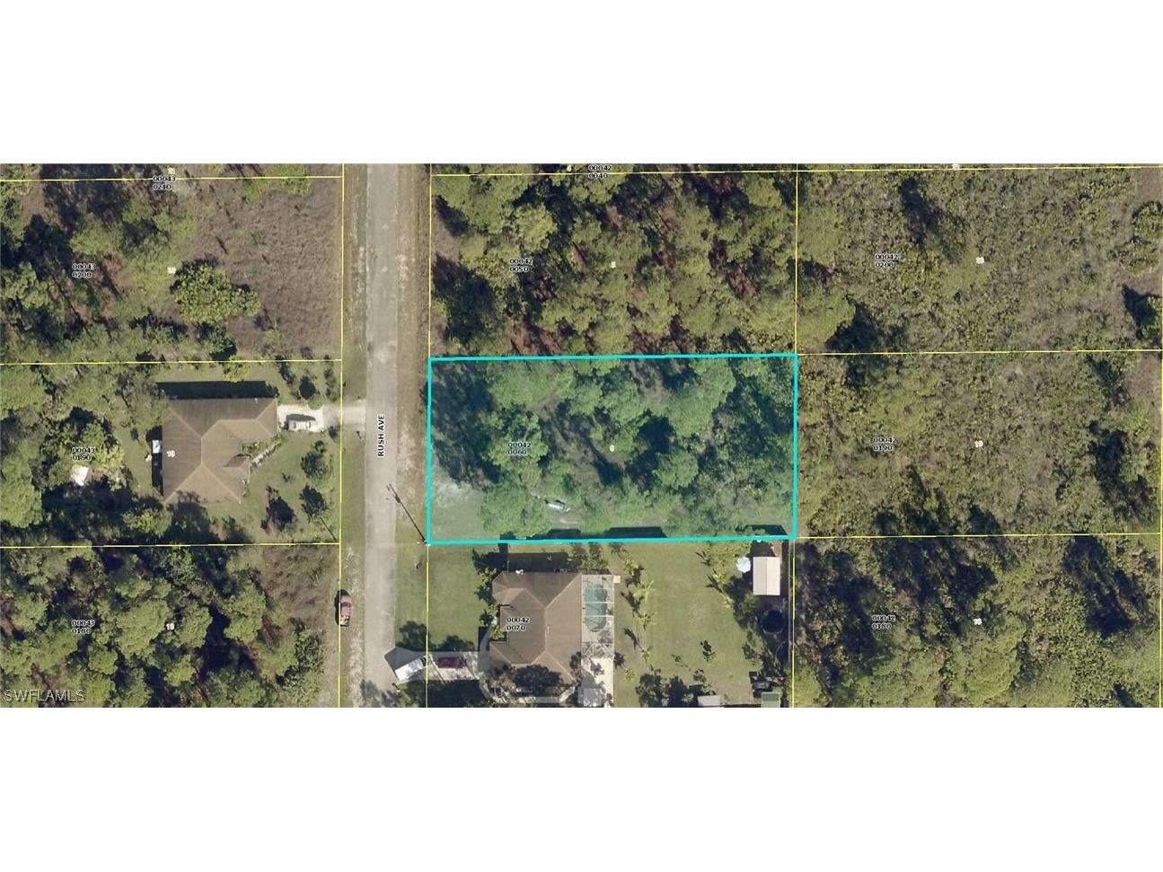 1512 Rush Avenue Lehigh Acres FL 33972 223017216 image1