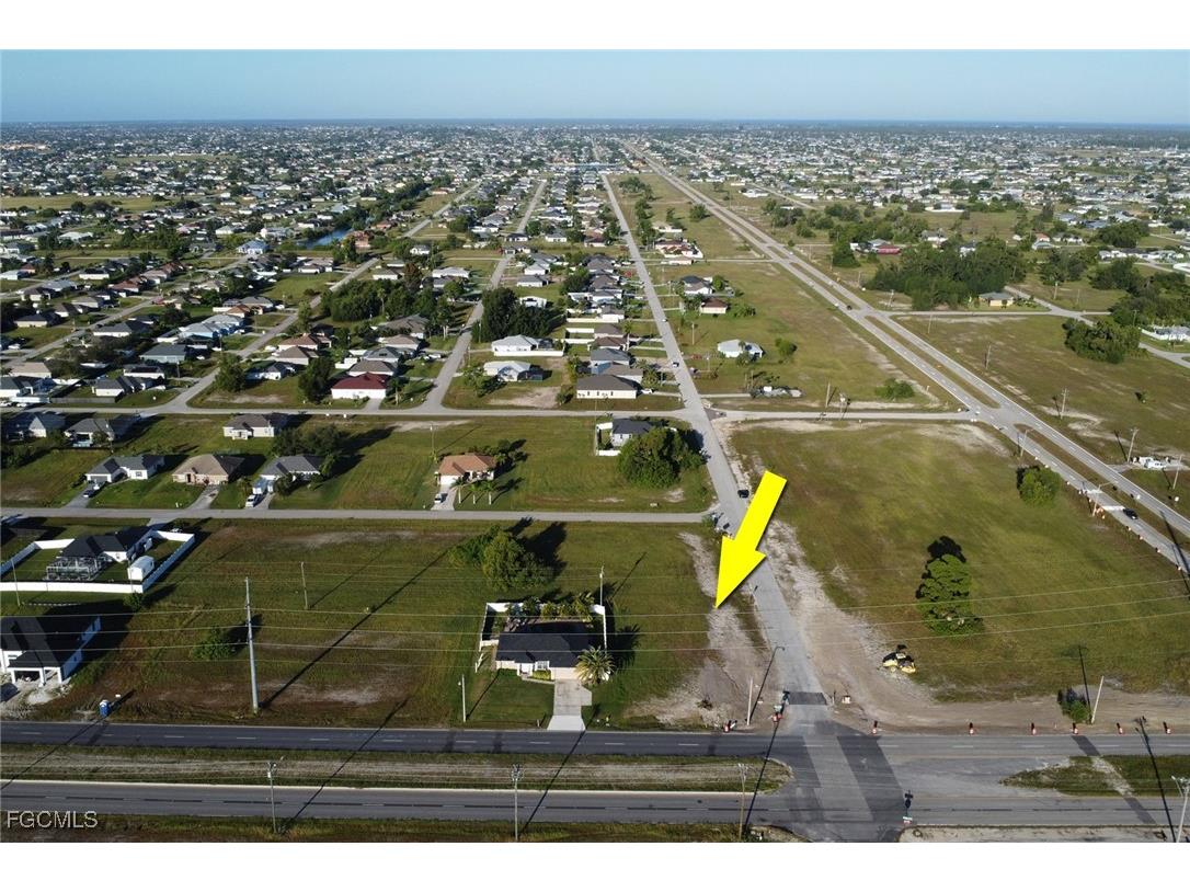 1512 Santa Barbara Boulevard N Cape Coral FL 33993 2025016278 image4