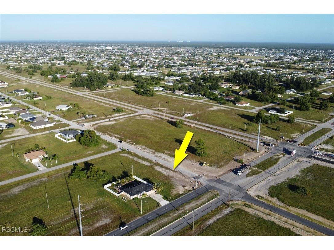 1512 Santa Barbara Boulevard N Cape Coral FL 33993 2025016278 image5