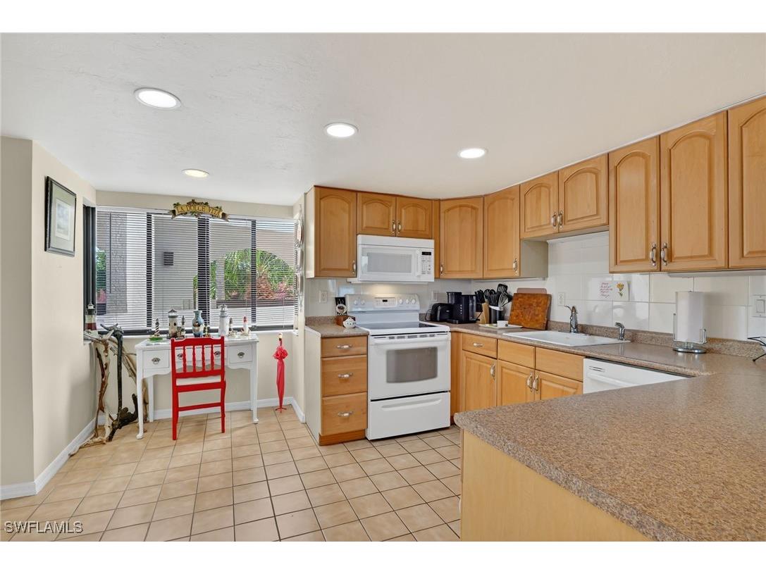 15120 Ports Of Iona Drive #202 Fort Myers FL 33908 225081026 image11