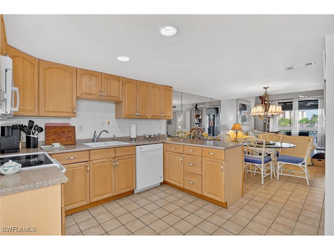 15120 Ports Of Iona Drive #202 Fort Myers FL 33908 225081026 image13