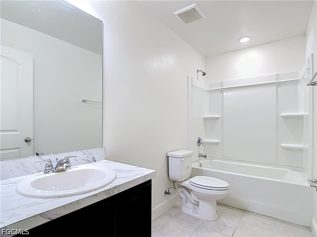 15121 Piping Plover Court #102 North Fort Myers FL 33917 2026028455 image17