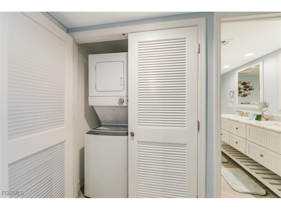 15123 Captiva Drive #103 Captiva FL 33924 224020201 image20