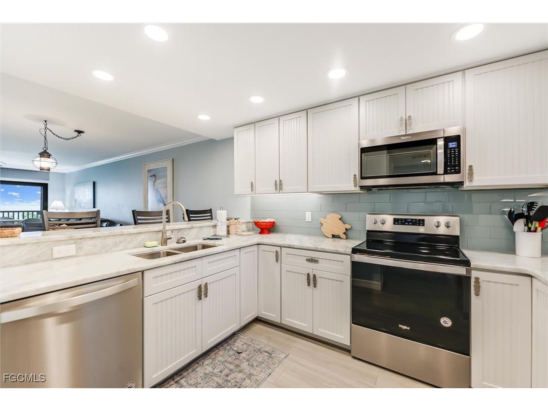 15123 Captiva Drive #103 Captiva FL 33924 224020201 image8