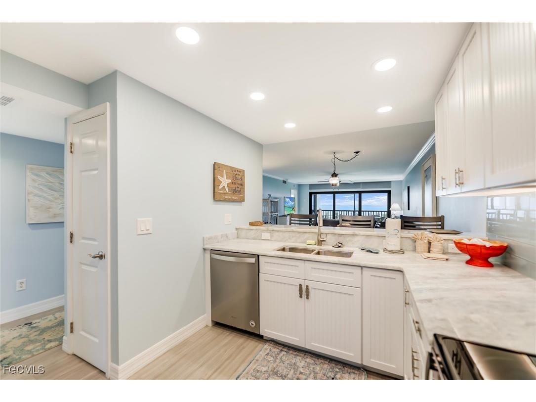 15123 Captiva Drive #103 Captiva FL 33924 224020201 image9