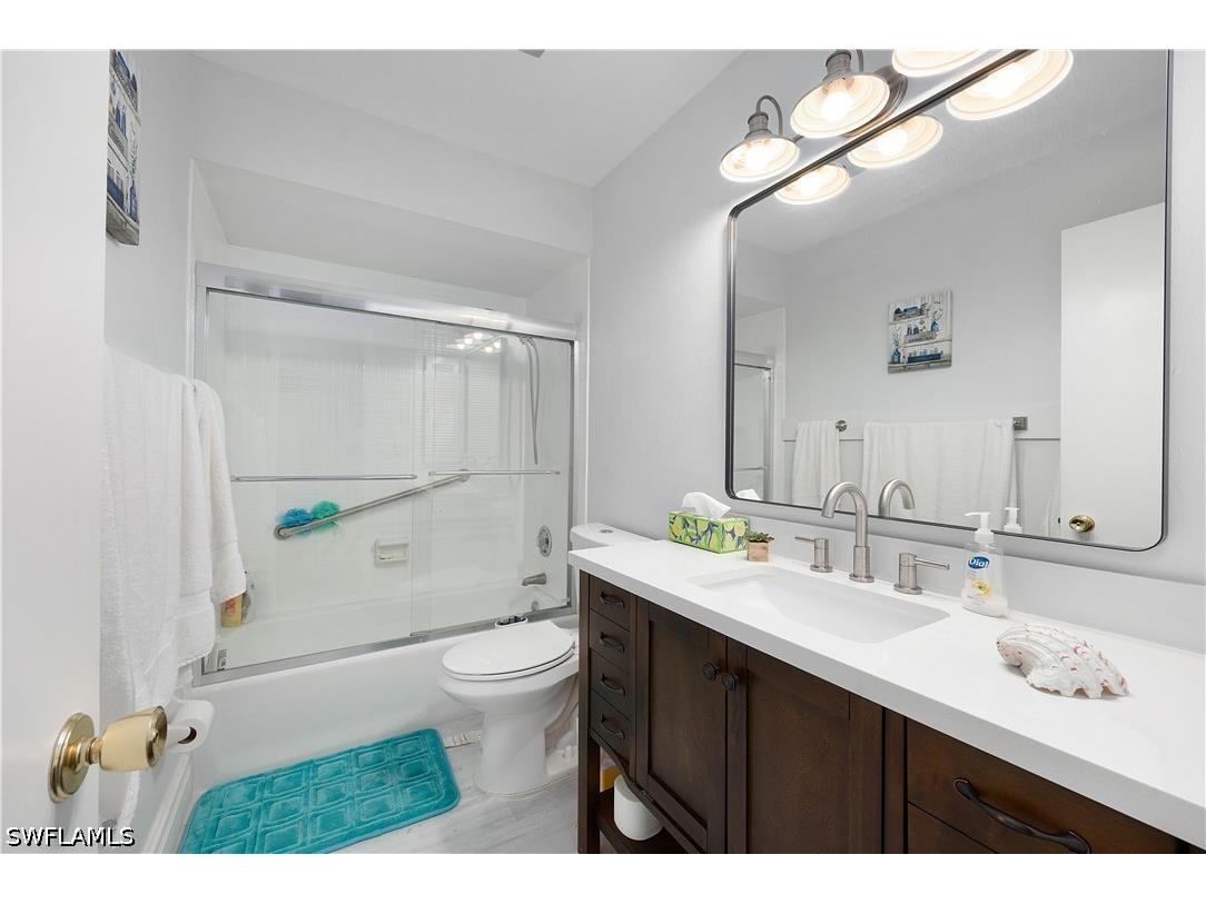 1513 Edgewater Circle Fort Myers FL 33919 226018216 image10