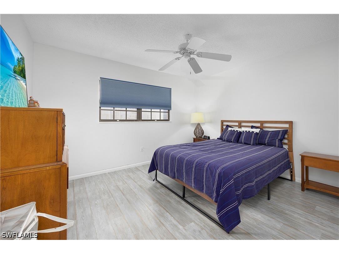 1513 Edgewater Circle Fort Myers FL 33919 226018216 image8
