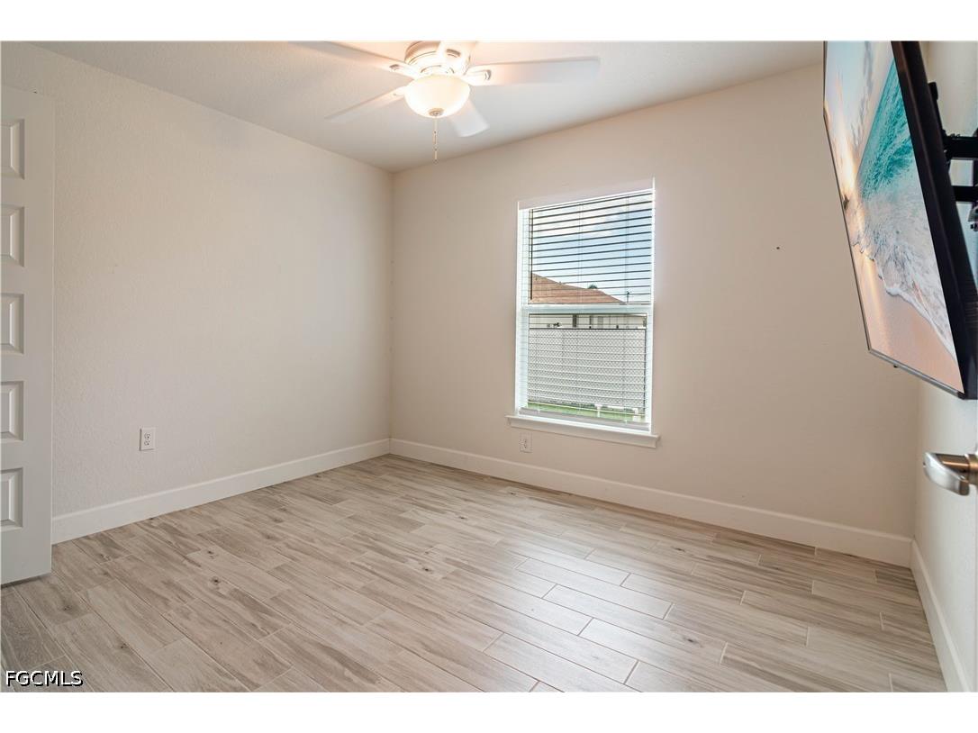 1513 NE 43rd Terrace Cape Coral FL 33909 2026016039 image24